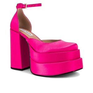 Steve Madden Charlize Platform